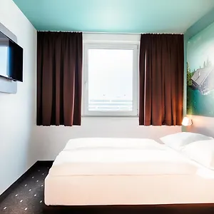 motel-one-munchen-putzbrunn.com-bavaria.com/