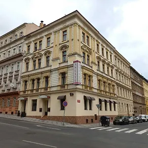 Otel Anette
